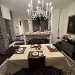 Castelvetri 3* 카스틸리오네 델 페폴리