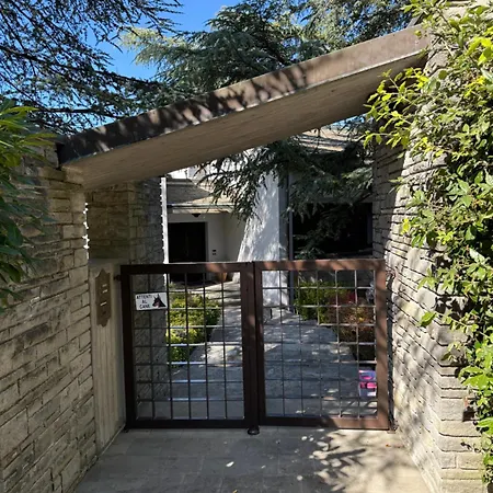 Castelvetri Bed and Breakfast