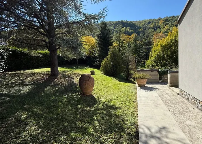 Castelvetri Bed & Breakfast